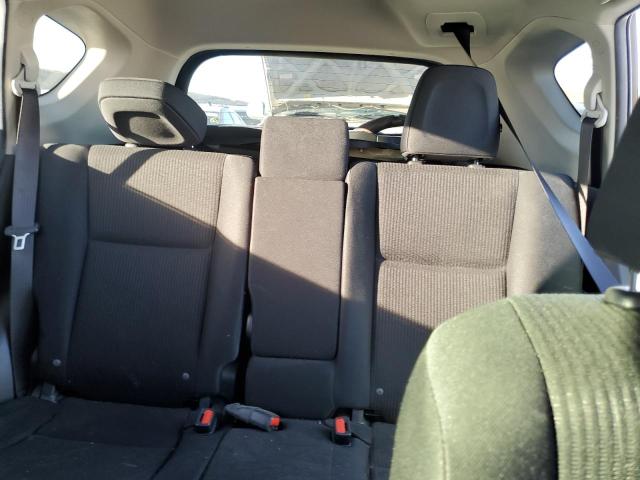 Photo 10 from auction – 2017 TOYOTA RAV4 LE with VIN JTMBFREV9HJ706485