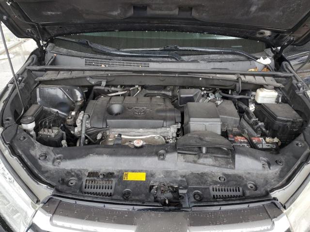 Photo 12 from auction – 2018 TOYOTA HIGHLANDER with VIN 5TDZARFH6JS039129