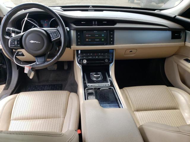 Photo 8 from auction – 2017 JAGUAR XF PRESTIG with VIN SAJBK4BV2HCY45172
