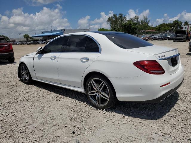Photo 2 from auction – 2018 MERCEDES-BENZ E 300 with VIN WDDZF4JB1JA400390