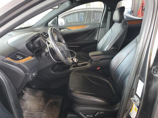 Photo 7 from auction – 2017 LINCOLN MKC RESERV with VIN 5LMCJ3D94HUL61474