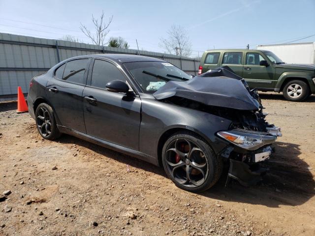 Photo 4 from auction – 2018 ALFA ROMEO GIULIA with VIN ZARFAEEN7J7577423