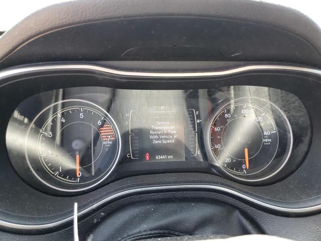 Photo 9 from auction – 2019 JEEP CHEROKEE L with VIN 1C4PJLLB4KD301313