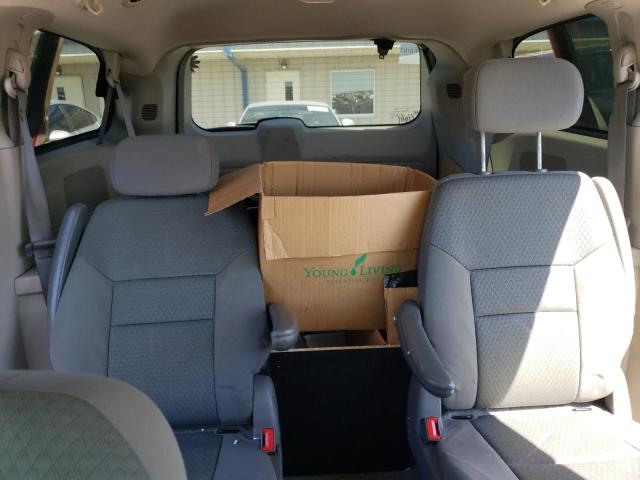 Photo 10 from auction – 2010 CHRYSLER TOWN & COU with VIN 2A4RR5D11AR152111