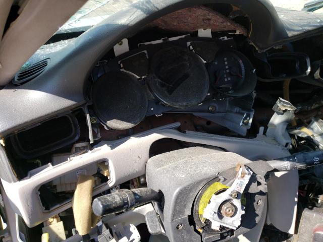 Photo 9 from auction – 2004 LEXUS ES 330 with VIN JTHBA30G945017276