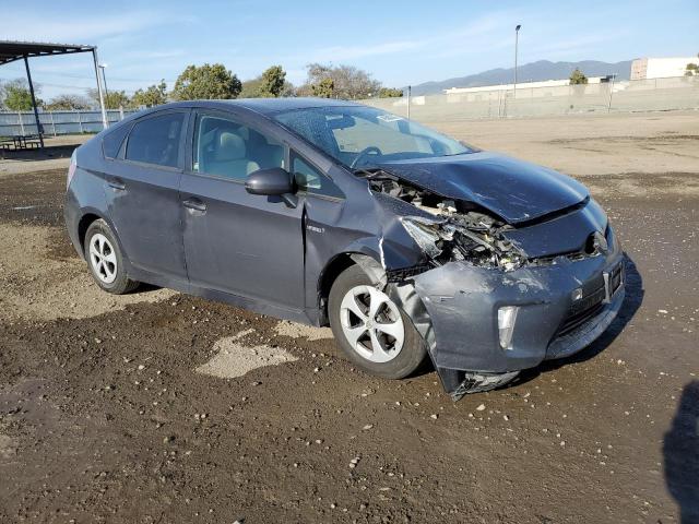 Photo 4 from auction – 2013 TOYOTA PRIUS with VIN JTDKN3DU1D1655891