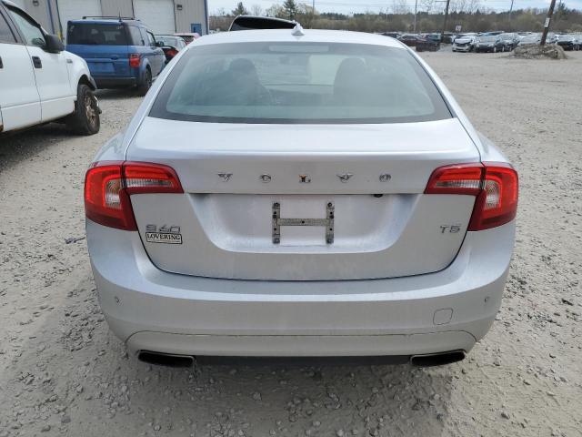 Photo 6 from auction – 2016 VOLVO S60 PREMIE with VIN YV126MFK7G2406809