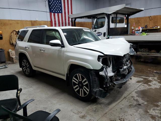 Photo 4 from auction – 2015 TOYOTA 4RUNNER SR with VIN JTEBU5JR3F5229819
