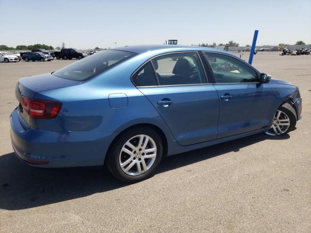 Photo 3 from auction – 2018 VOLKSWAGEN JETTA S with VIN 3VW2B7AJ1JM229754
