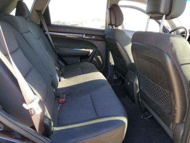 Photo 11 from auction – 2011 KIA SORENTO BA with VIN 5XYKT3A19BG146371