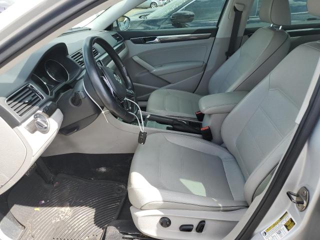 Photo 7 from auction – 2016 VOLKSWAGEN PASSAT SE with VIN 1VWBT7A30GC065079