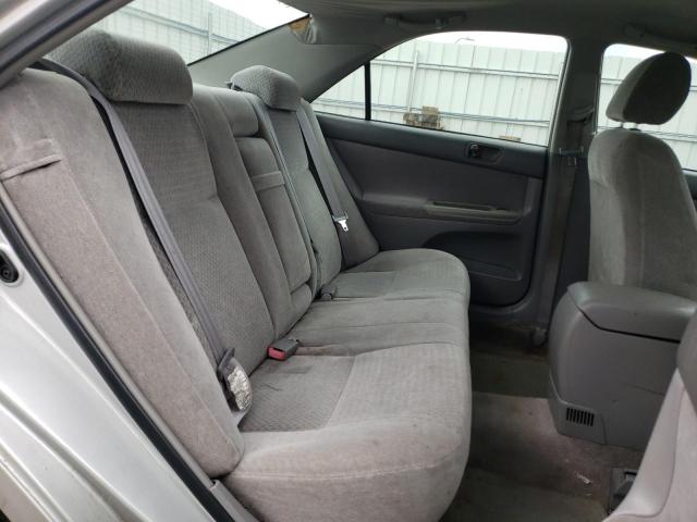 Photo 10 from auction – 2002 TOYOTA CAMRY LE with VIN 4T1BE32K72U601522
