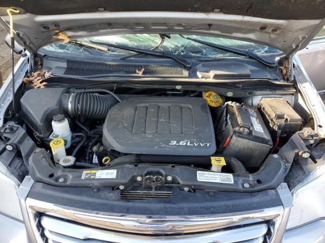 Photo 12 from auction – 2014 CHRYSLER TOWN & COU with VIN 2C4RC1BG5ER402334