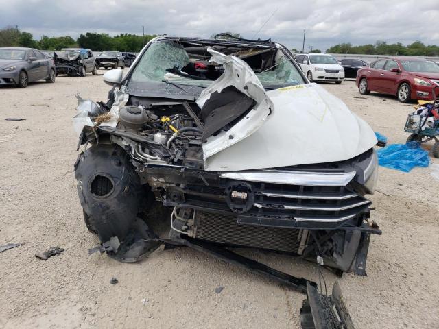 Photo 5 from auction – 2019 VOLKSWAGEN JETTA SEL with VIN 3VWEB7BU1KM255844