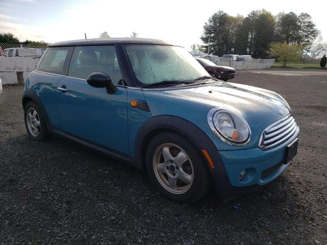 Photo 4 from auction – 2009 MINI COOPER with VIN WMWMF33569TW71268