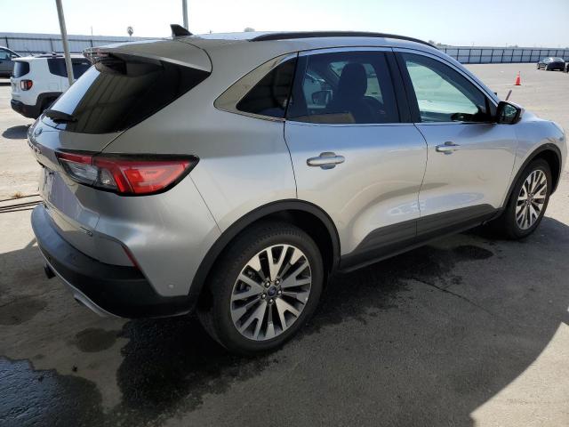 Photo 3 from auction – 2020 FORD ESCAPE TIT with VIN 1FMCU9J92LUA59062