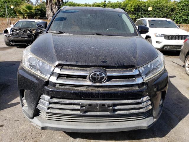 Photo 5 from auction – 2017 TOYOTA HIGHLANDER with VIN 5TDYZRFH6HS221251