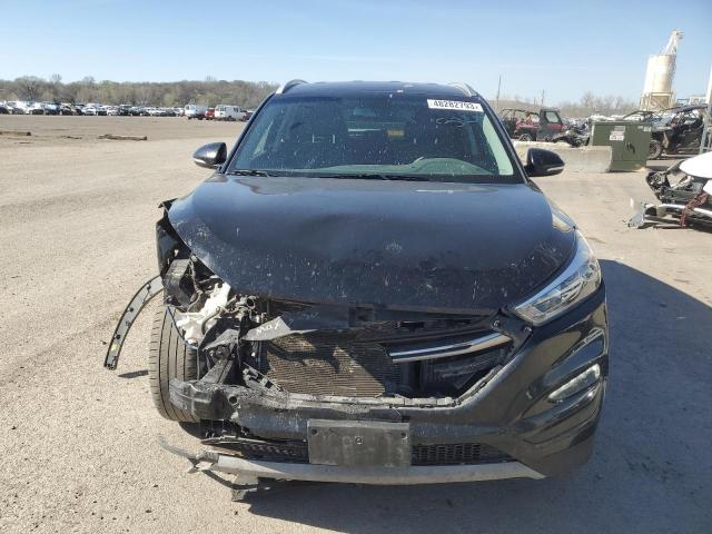 Photo 5 from auction – 2017 HYUNDAI TUCSON LIM with VIN KM8J3CA25HU293990