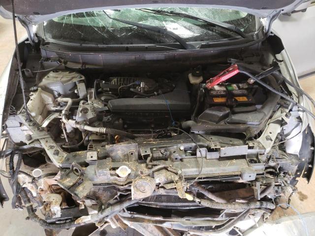 Photo 12 from auction – 2018 NISSAN ROGUE S with VIN 5N1AT2MT8JC794639