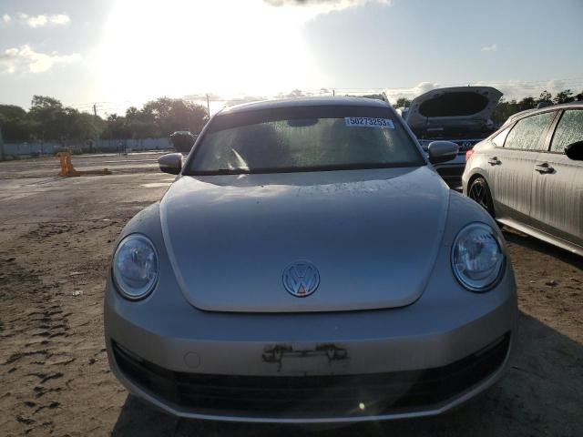 Photo 5 from auction – 2012 VOLKSWAGEN BEETLE with VIN 3VWJP7AT6CM660608
