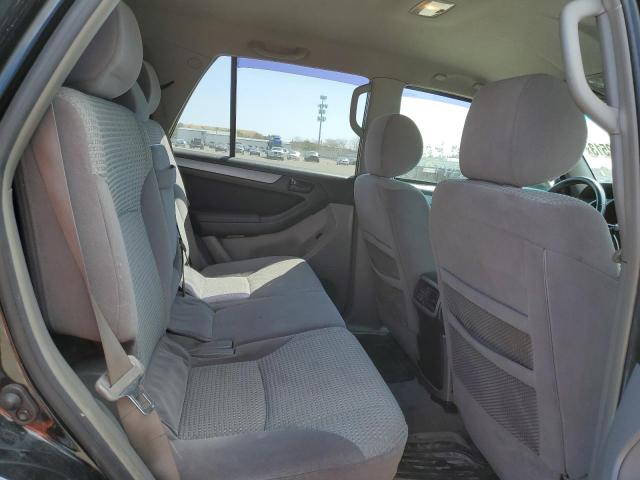 Photo 11 from auction – 2005 TOYOTA 4RUNNER SR with VIN JTEBU14R750064678