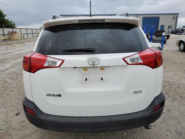 Photo 6 from auction – 2015 TOYOTA RAV4 XLE with VIN JTMWFREV3FJ039766