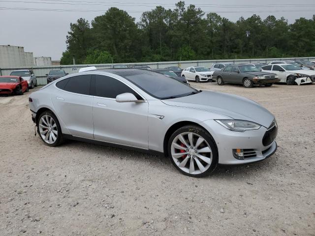 Photo 4 from auction – 2016 TESLA MODEL S with VIN 5YJSA1E49GF120401