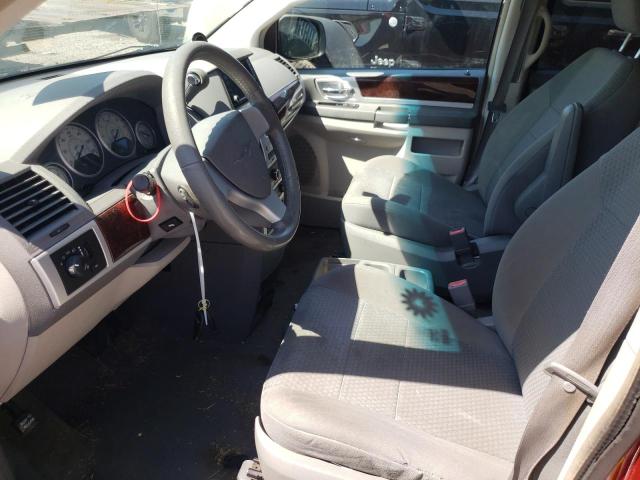 Photo 7 from auction – 2010 CHRYSLER TOWN & COU with VIN 2A4RR5D11AR152111