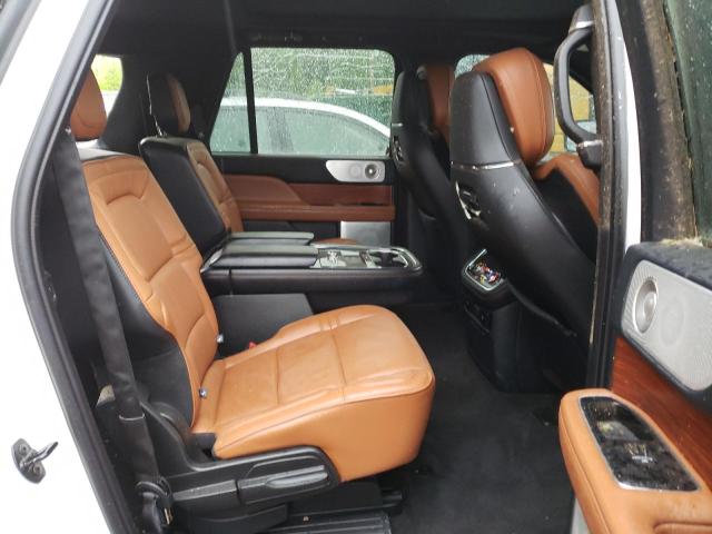 Photo 11 from auction – 2019 LINCOLN NAVIGATOR with VIN 5LMJJ3LT6KEL23220