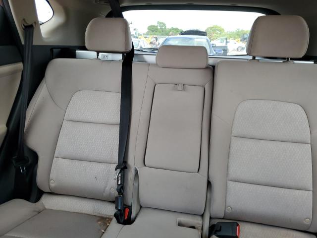 Photo 10 from auction – 2016 HYUNDAI TUCSON LIM with VIN KM8J33A22GU251906