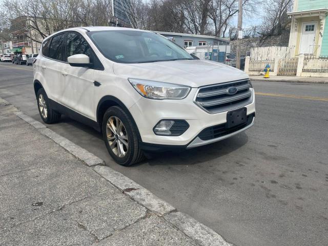 FORD ESCAPE SE 2017 with VIN 1FMCU9GD9HUC40629 - Photo from auction
