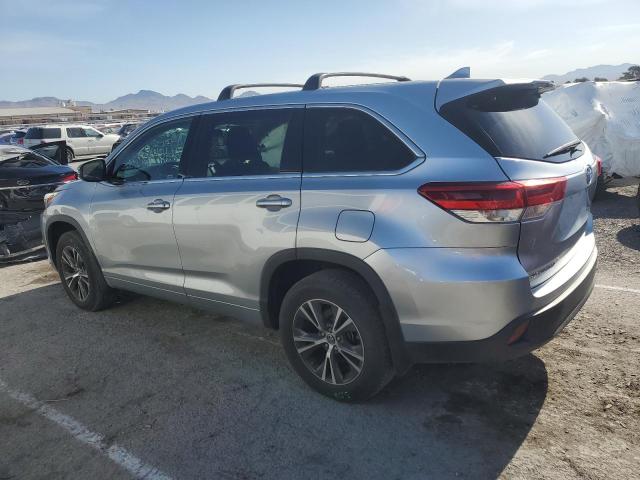 Photo 2 from auction – 2018 TOYOTA HIGHLANDER with VIN 5TDZZRFH1JS241840