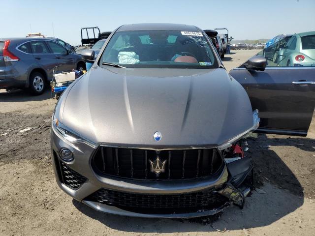 Photo 5 from auction – 2021 MASERATI LEVANTE S with VIN ZN661YUS2MX378091
