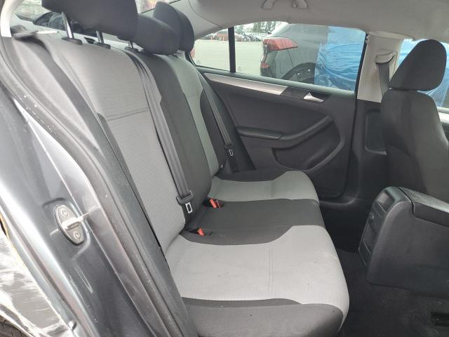 Photo 10 from auction – 2017 VOLKSWAGEN JETTA S with VIN 3VW2B7AJ5HM373558