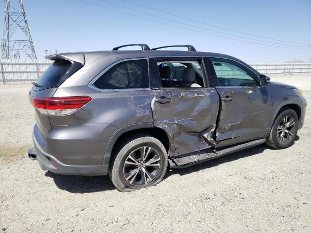 Photo 3 from auction – 2018 TOYOTA HIGHLANDER with VIN 5TDZZRFH3JS257537