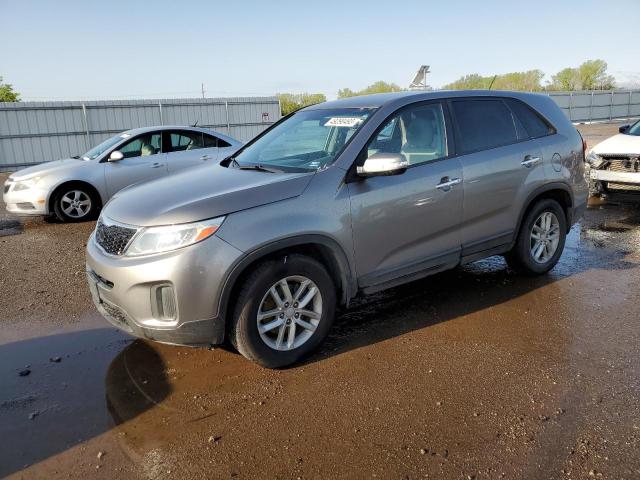KIA SORENTO LX 2015 with VIN 5XYKT3A64FG631387 - Photo from auction