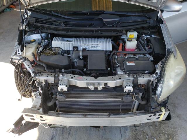 Photo 11 from auction – 2013 TOYOTA PRIUS with VIN JTDKN3DU6D5680374