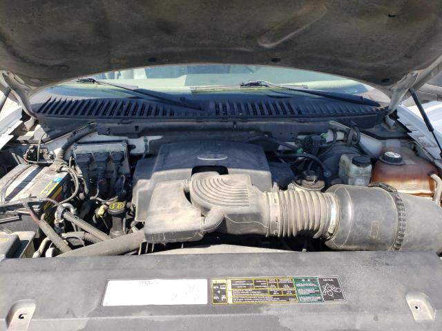 Photo 12 from auction – 2004 FORD EXPEDITION with VIN 1FMPU16L84LB64204