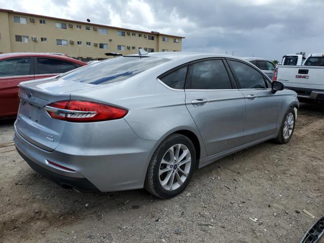 Photo 3 from auction – 2020 FORD FUSION SE with VIN 3FA6P0HD7LR150517