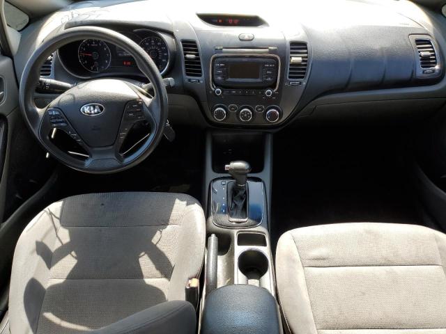 Photo 8 from auction – 2018 KIA FORTE LX with VIN 3KPFK4A79JE235495