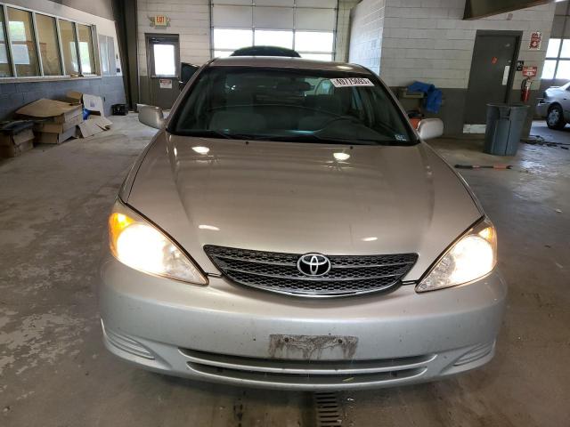 Photo 5 from auction – 2004 TOYOTA CAMRY LE with VIN 4T1BE30K44U339965