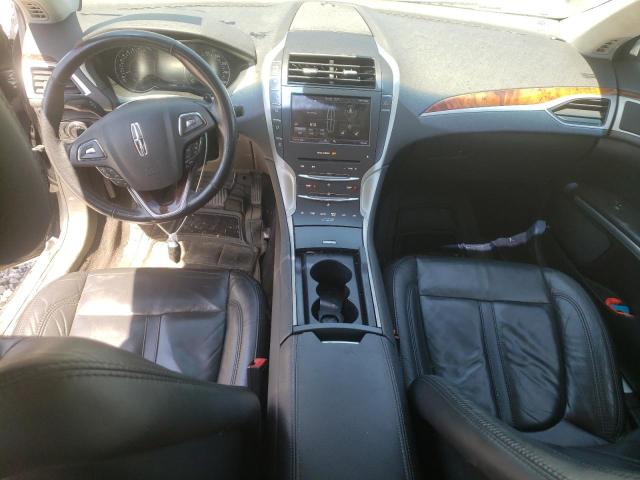 Photo 8 from auction – 2013 LINCOLN MKZ with VIN 3LN6L2GK7DR820338