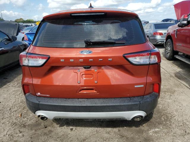 Photo 6 from auction – 2020 FORD ESCAPE S with VIN 1FMCU0F6XLUA61247