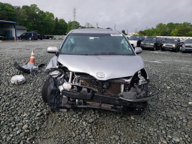 Photo 5 from auction – 2015 TOYOTA SIENNA XLE with VIN 5TDYK3DC0FS650083