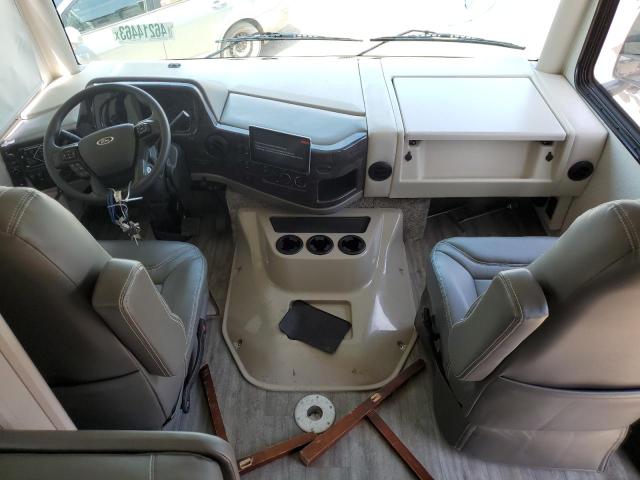 Photo 5 from auction – 2023 FORD MOTORHOME with VIN 1F66F5DN2N0A11135