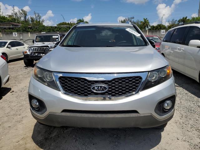 Photo 5 from auction – 2011 KIA SORENTO EX with VIN 5XYKUDA23BG139153