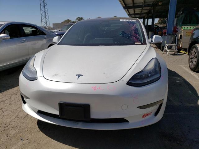 Photo 5 from auction – 2018 TESLA MODEL 3 with VIN 5YJ3E1EA9JF011233