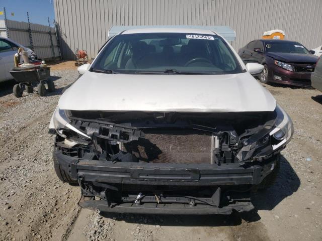 Photo 5 from auction – 2017 KIA FORTE LX with VIN 3KPFK4A72HE038047