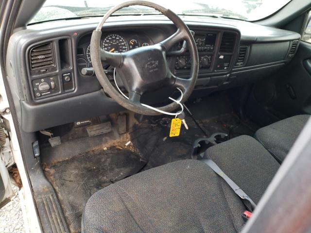 Photo 8 from auction – 2002 CHEVROLET SILVERADO with VIN 1GCEC14W92Z134585