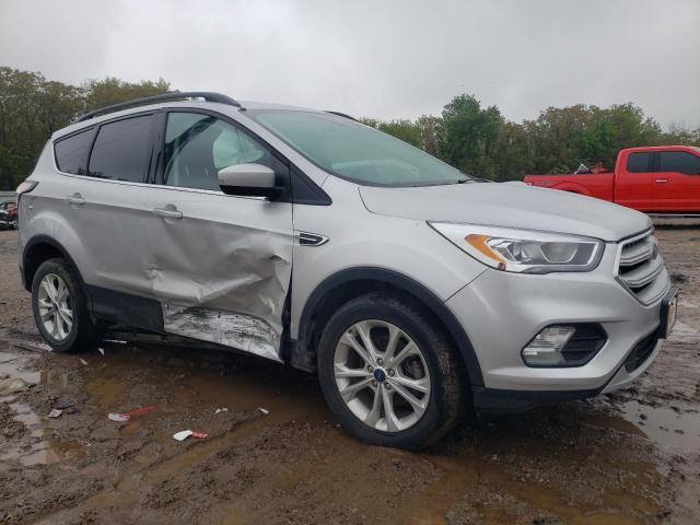 Photo 4 from auction – 2018 FORD ESCAPE SEL with VIN 1FMCU0HD4JUB80341